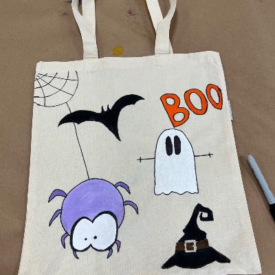 Halloween Trick or Treat bag (Saturday, Oct. 21) Drop in between 3:30-5:30pm (all ages)